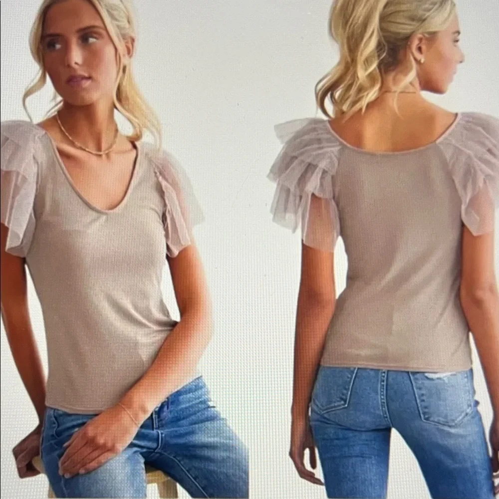 Buckle Top — Tulle Ruffle Sleeve Ribbed Knit - Picture 5 of 6